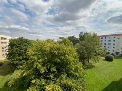 Foto - 4 Raum neu renoviert - 470,00 EUR Kaltmiete,