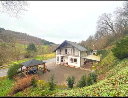 Foto - 10 Zimmer Einfamilienhaus in Neumagen-Dhron