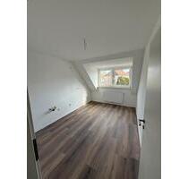 3 Zimmer Wohnung Erstbezug nach Kernsanierung - Hildesheim