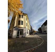 Ecklage mit maximaler Sichtbarkeit - Gewerbefläche direkt an der Bushaltestelle! - Düsseldorf Stadtbezirk 6
