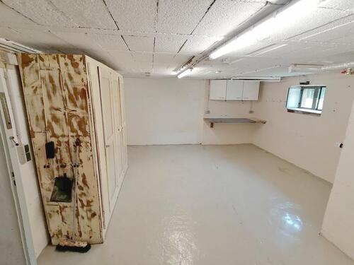 Foto - Ausgebauter Kellerraum als Hobbyraum, Lager, Atelier zu vermieten