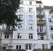 Barmbek-Süd: 2½ -Zimmer-Altbau- als Wohnbüro Praxis Atelier. WG möglich. - Hamburg