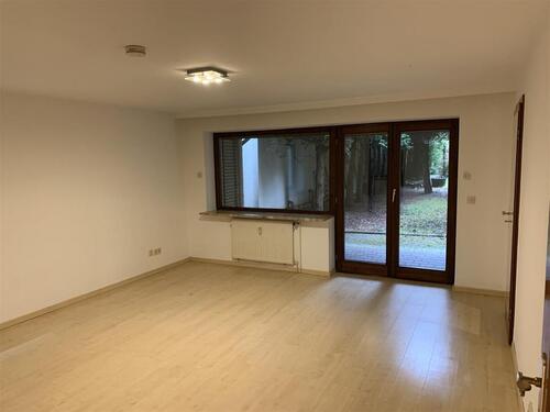 Foto - 1,5 Zimmer-Wohnung im Grünen, mit Terrasse, großem Bad!