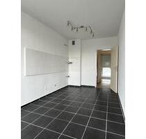 *** In Renovierung *** 2 Zi, KDB + Balkon in Ahlen (SüdOst Bereich)