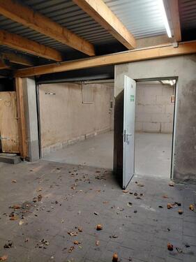 Foto - Vermietung einer Halle - 340,00 EUR Miete,