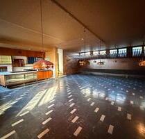 217qm Lagerfläche in Bad Canstatt - Sofort verfügbar m - Ostfildern