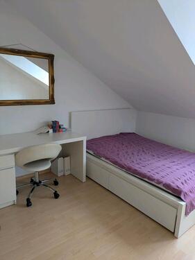 Foto - 1 Zimmer mit DuWC bis Weihnachten