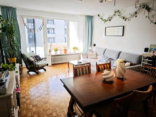 Foto - ZWISCHENMIETE in NeuhausenMaxvorstadt 08.12.-23.01.