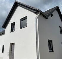 Wohnen mit Charakter: 1,5-Zimmer-Neubau in Hünstetten - Idstein