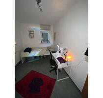WG Zimmer in 3er Frauen WG - 160,00&nbsp;EUR Kaltmiete, ca.&nbsp; 10,00&nbsp;m&sup2; in Künzelsau (PLZ: 74653)