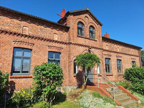Foto - 12 Zimmer Mehrfamilienhaus, Wohnhaus zum Kaufen in Rosenow
