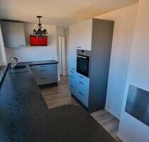 3,5 Zimmer Dachwohnung Friedrichshafen-Waggershausen