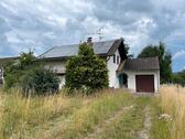 Foto - Haus mit großem Grundstück und Photovoltaikanlage zu verkaufen