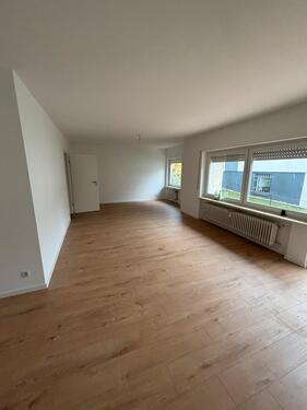 Foto - Schöne frisch renovierte 4-Zimmer-Wohnung