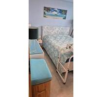 Wohngemeinschaft, 1 Zimmer in 3 Zim.-Whg. in Deutz an Studentin - Köln Mülheim
