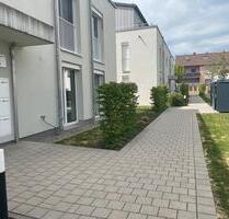 Moderne 3 - Zimmer EG-Wohnung mit Terrasse und Stellplatz - Schwäbisch Gmünd Bargau