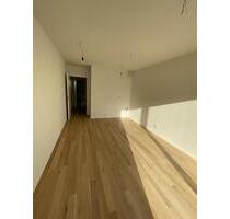 Helle 2-Zimmer-Neubauwohnung mit Terrasse, Grünblick & Einbauküch - München Aubing-Lochhausen-Langwied