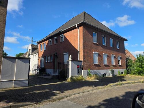 Foto - Emmerich, 4-Zimmer Wohnung mit 130m² Wfl - ab sofort verfügbar