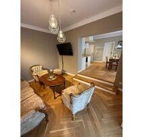 Zentrale Altbauwohnung in Gießen mit Einbauküche und Terrasse