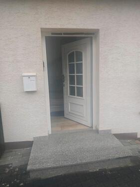 Foto - Wohnung 100 qm2 zu vermieten - 700,00&nbsp;EUR Kaltmiete, ca.&nbsp; 100,00&nbsp;m&sup2;