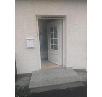Wohnung 100 qm2 zu vermieten - 700,00&nbsp;EUR Kaltmiete, ca.&nbsp; 100,00&nbsp;m&sup2; in Höxter (PLZ: 37671)
