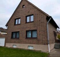 Einfamilienhaus mit Garage & Luxusküche zu vermiete - Kerpen