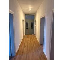 Renovierte Wohnung - 690,00&nbsp;EUR Kaltmiete, ca.&nbsp; 100,00&nbsp;m&sup2; in Duderstadt (PLZ: 37115)