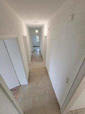 Foto - 4-Zimmer-Obergeschoss-Wohnung in naturnaher, sehr ruhiger Lage