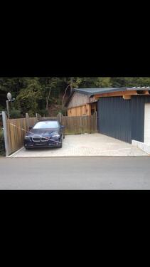 Foto - Eibelshausen Stellplatz für 2 Fahrzeuge, Anhänger, Wohnw., WOMO