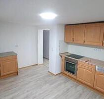 Sanierte 2-Zimmer-Einliegerwohnung in Bahnhofsnähe - Kraichtal