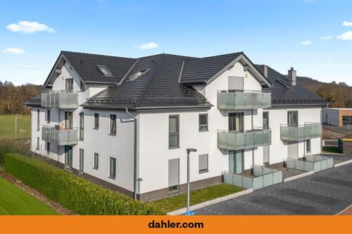 Foto - Helle 3-Zimmer-DG-Wohnung mit 2 Balkonen und Traumausblick