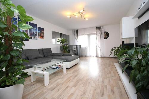 Foto - TOP 3-Zi. Wohnung ab 01.01.2026 in Gendorf zur Miete