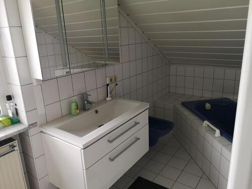 Foto - Etagenwohnung in Waigolshausen zur Miete