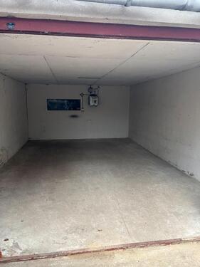 Foto - Garagen zu vermieten - 40,00&nbsp;EUR Miete,