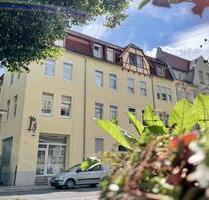 Ganz oben in der südlichen Innenstadt. Individuelle 2-Raum-Dachgeschoss-Wohnung... - Halle (Saale) Damaschkestraße