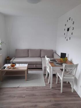 Foto - Einzimmerwohnung mit Terrasse zu vermieten.