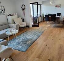 Schöne 3-Zimmer Wohnung mit Balkon, möbliert zu vermieten - Höchberg
