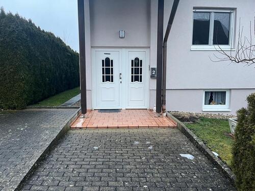 Foto - Helle 90 m² Wohnung mit EBK & Garage - sofort verfügbar