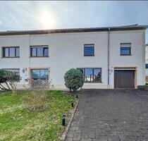 Bauernhaus mit 3.410 m² Grundstück, unverbaubarem Weitblick - Mettlach