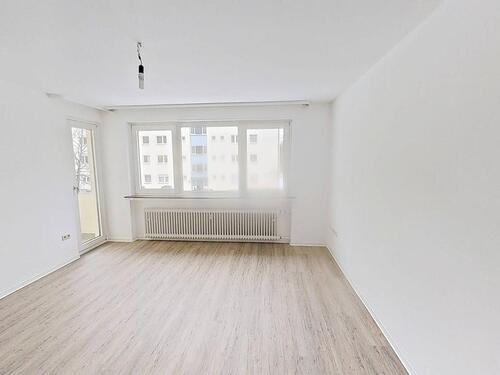 Foto - Gemütliche 3-Zimmer-Wohnung mit BALKON und TAGESLICHTBAD