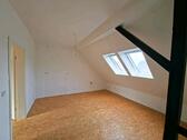 Foto - Dachgeschosswohnung - 870,00 EUR Kaltmiete,