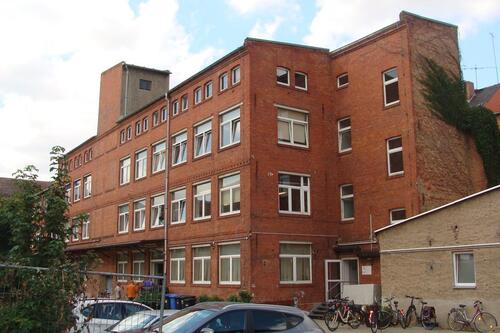 Foto - Vermiete Gewerbe- Bürorraum in einem Gewerbehof in Weißenfels