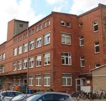 Vermiete Gewerbe- Bürorraum in einem Gewerbehof in Weißenfels