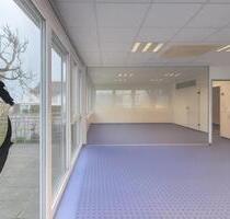 Zentrale und äußerst angenehme Büro-, Labor- oder Praxisfläche - Freiburg im Breisgau Günterstal