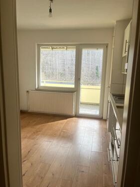 Foto - Helle Wohnung Zweizimmerwohnung mit Balkon in Niedersessmar