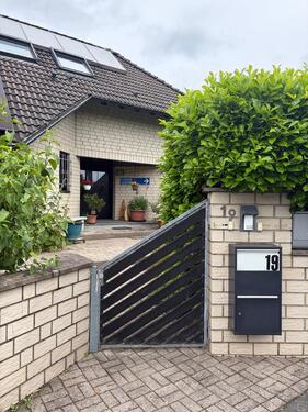 Foto - großes Einfamilienhaus - 900.000,00&nbsp;EUR Kaufpreis, ca.&nbsp; 420,00&nbsp;m&sup2;