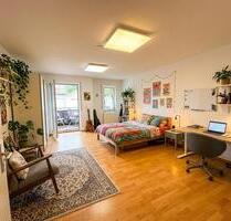 • Gehobenes Co-Living Zimmer in 98qm Apartment • Ruhige Top-Lage - Pfullendorf