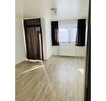 1 ZW Mitte Homburg 30qmBalkon+Garage zu verkaufen,ohne Makler