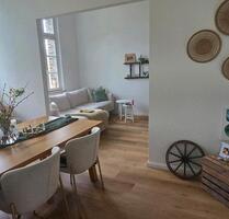 Wohnung mit Altbau-Charme in ehemaliger Grundschule - Kerpen Buir