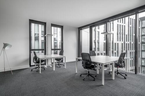 Foto - Privater Büroraum für 5 Person in Regus Unternehmerstadt